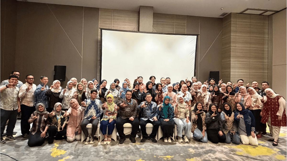 Sampul artikel Tingkatkan Kualitas Pelayanan Pasien, Klinik Lisna Syifa Prima Gelar Pelatihan "Service Excellence" bersama Kalbe Farma